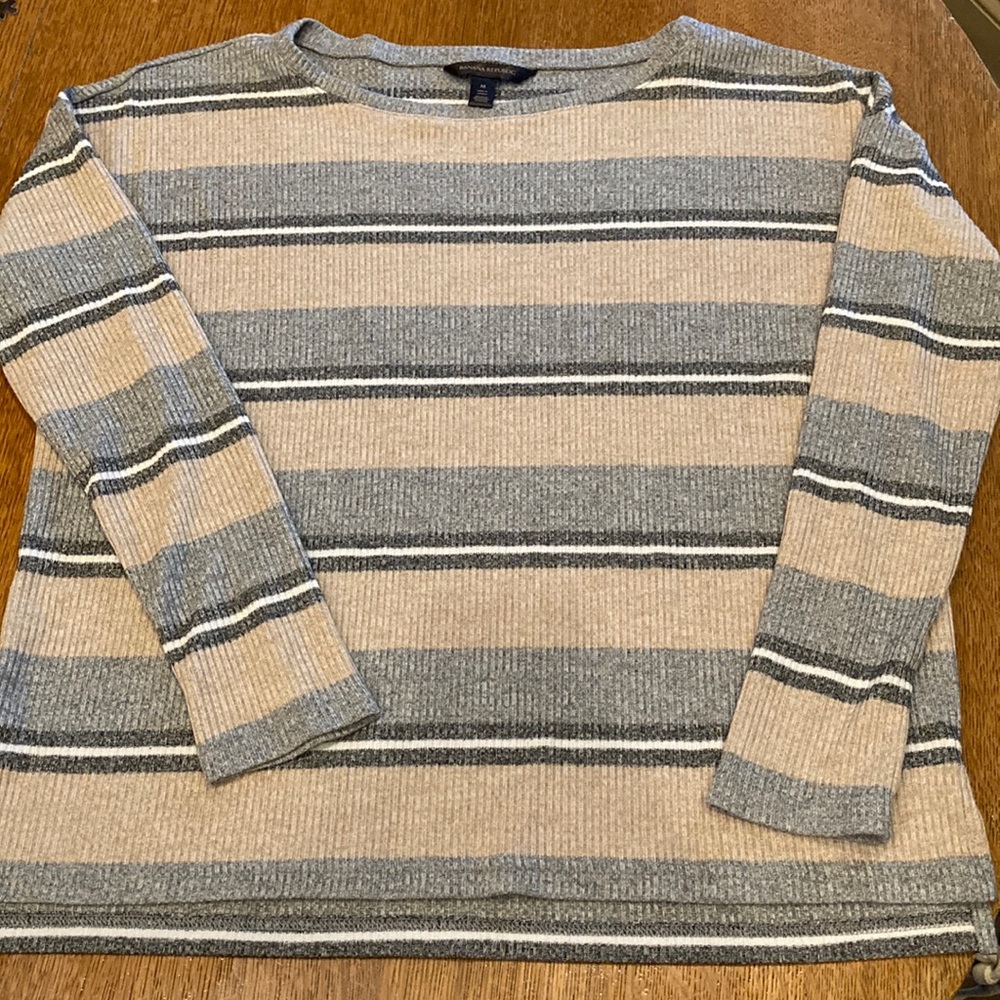 Banana Republic striped lounge top